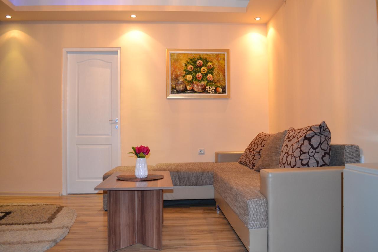 Apartment Ruza Kladovo Extérieur photo